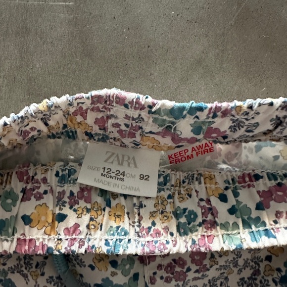 Zara Floral Swim Shorts 12-24M - Picture 4 of 4